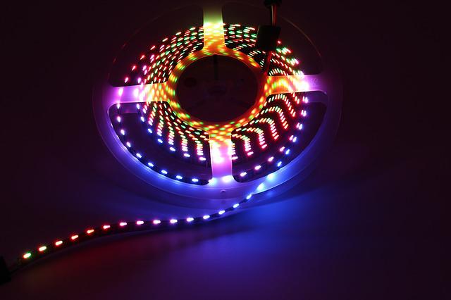 Farebné LED pásy